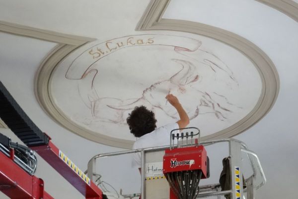 Neudorf St. Klemens Innenraum Decke restaurieren